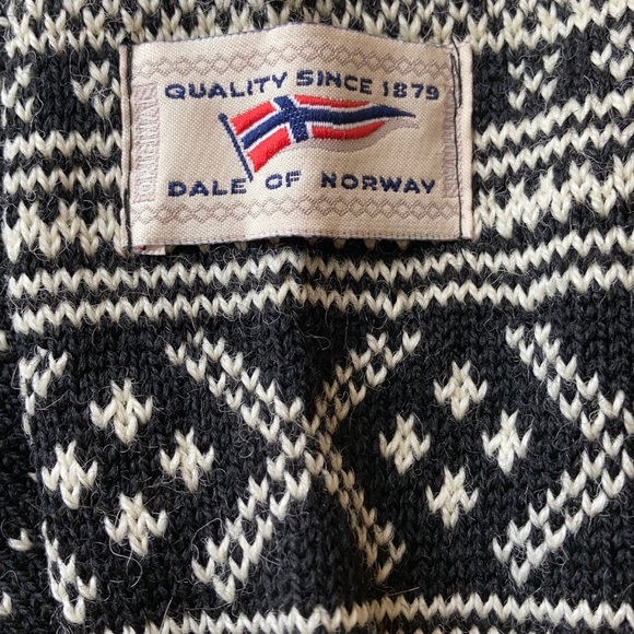 Dale Of Norway Sweater - Picture 6 of 12